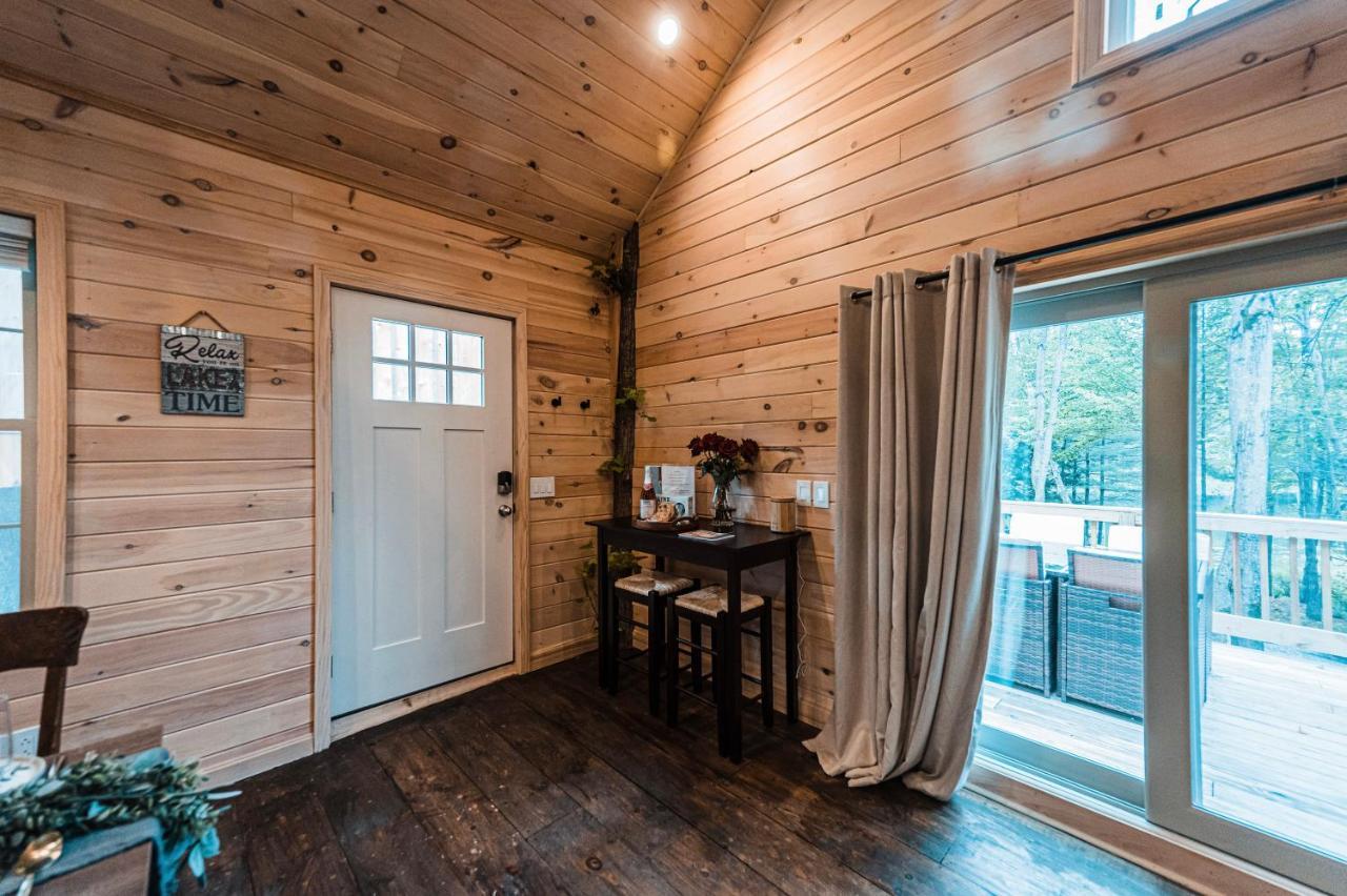 Moonlight Treehouse At Belgrade Hospitality Villa Екстериор снимка